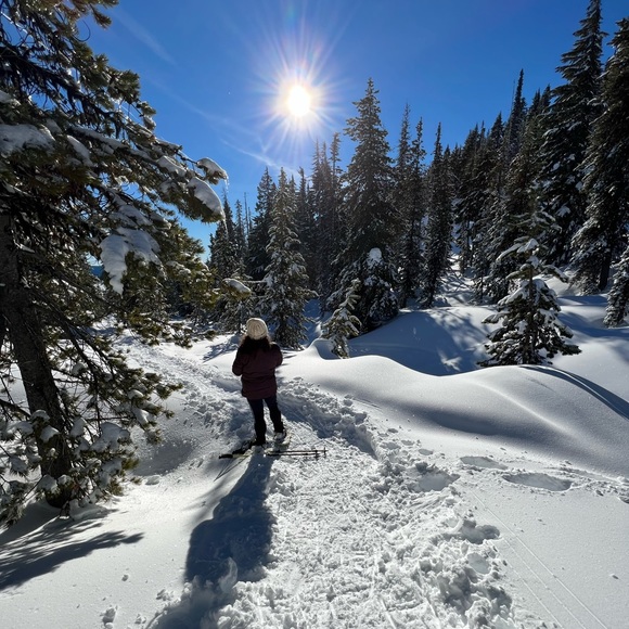 Meet your Posher, Brittney - Picture 6 of 7